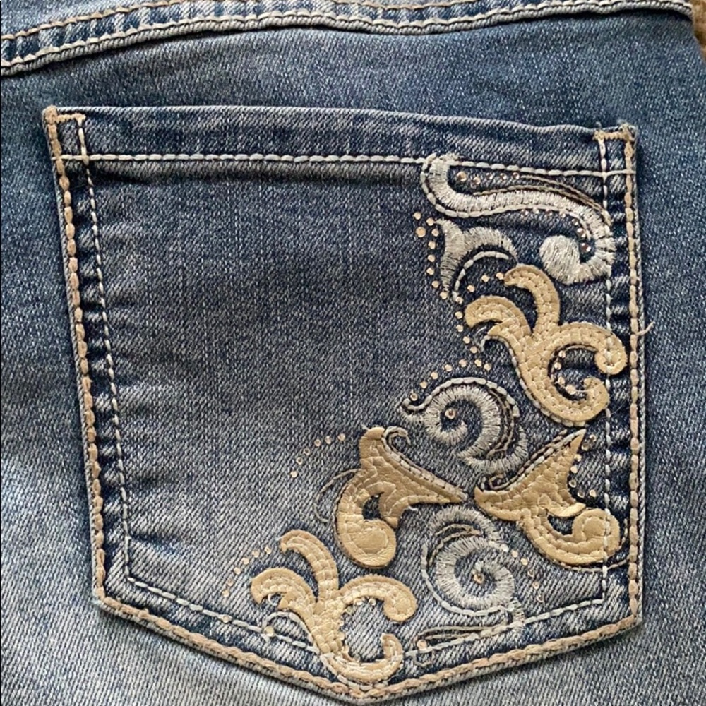 INC Demin Capris